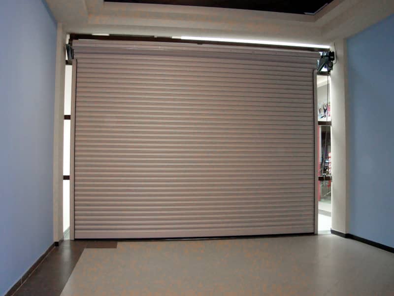 Роллетные ворота DoorHan в Пензе с установкой